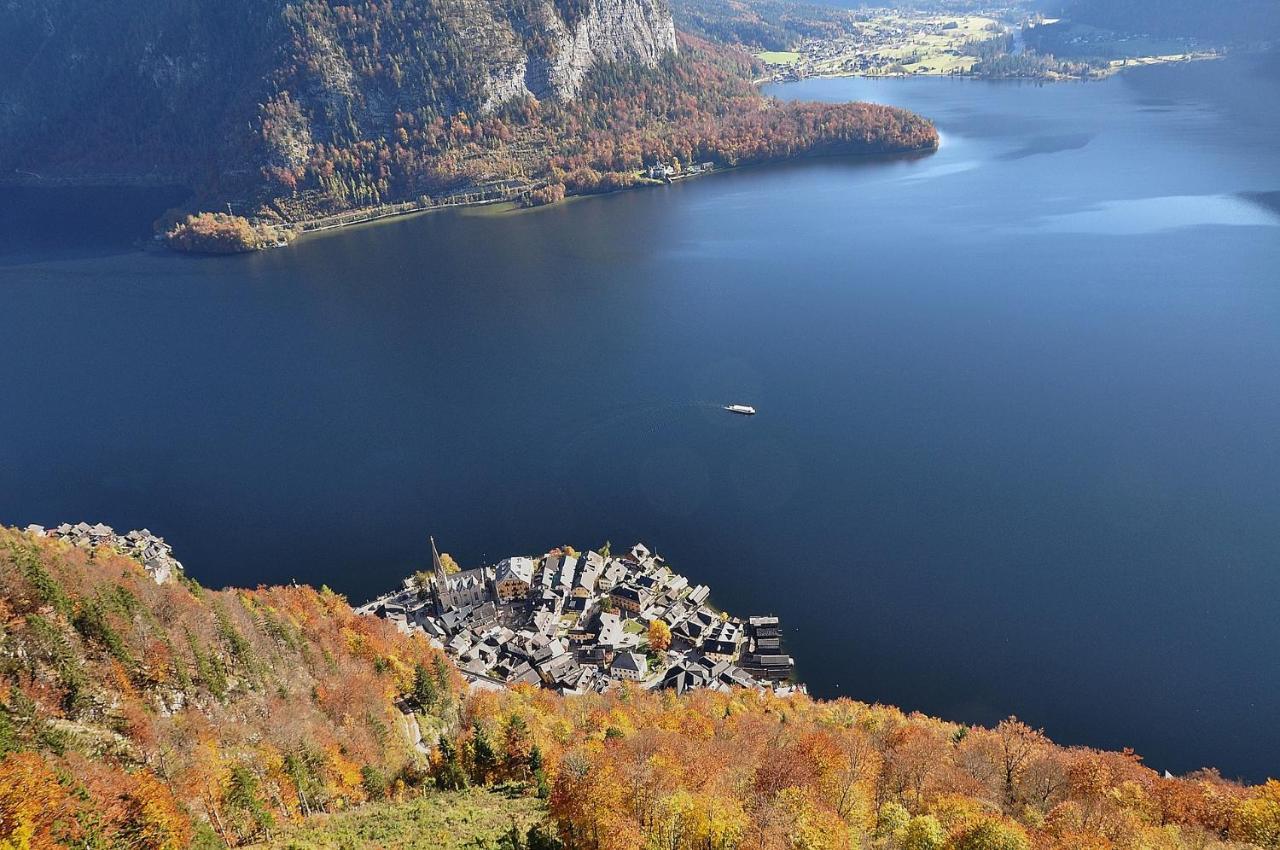 Haus Am Hof - 15Th Century House At The Lake, Near The Marketplace, With A Balcony Hallstatt Exterior foto